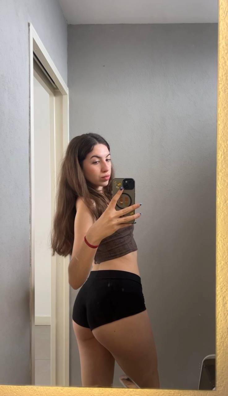 Amber in her underwear in Samsun