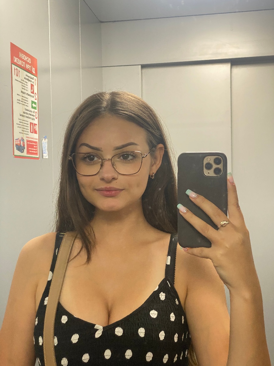 Sexy model Stacy in Samsun